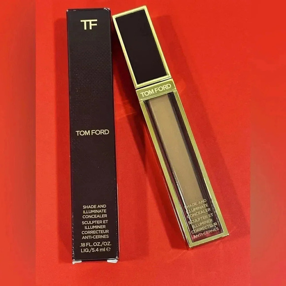 Tom Ford Concealer - Picture 1 of 3